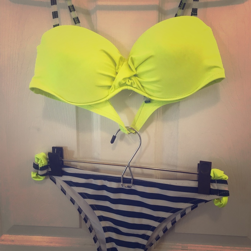 Bathing suit